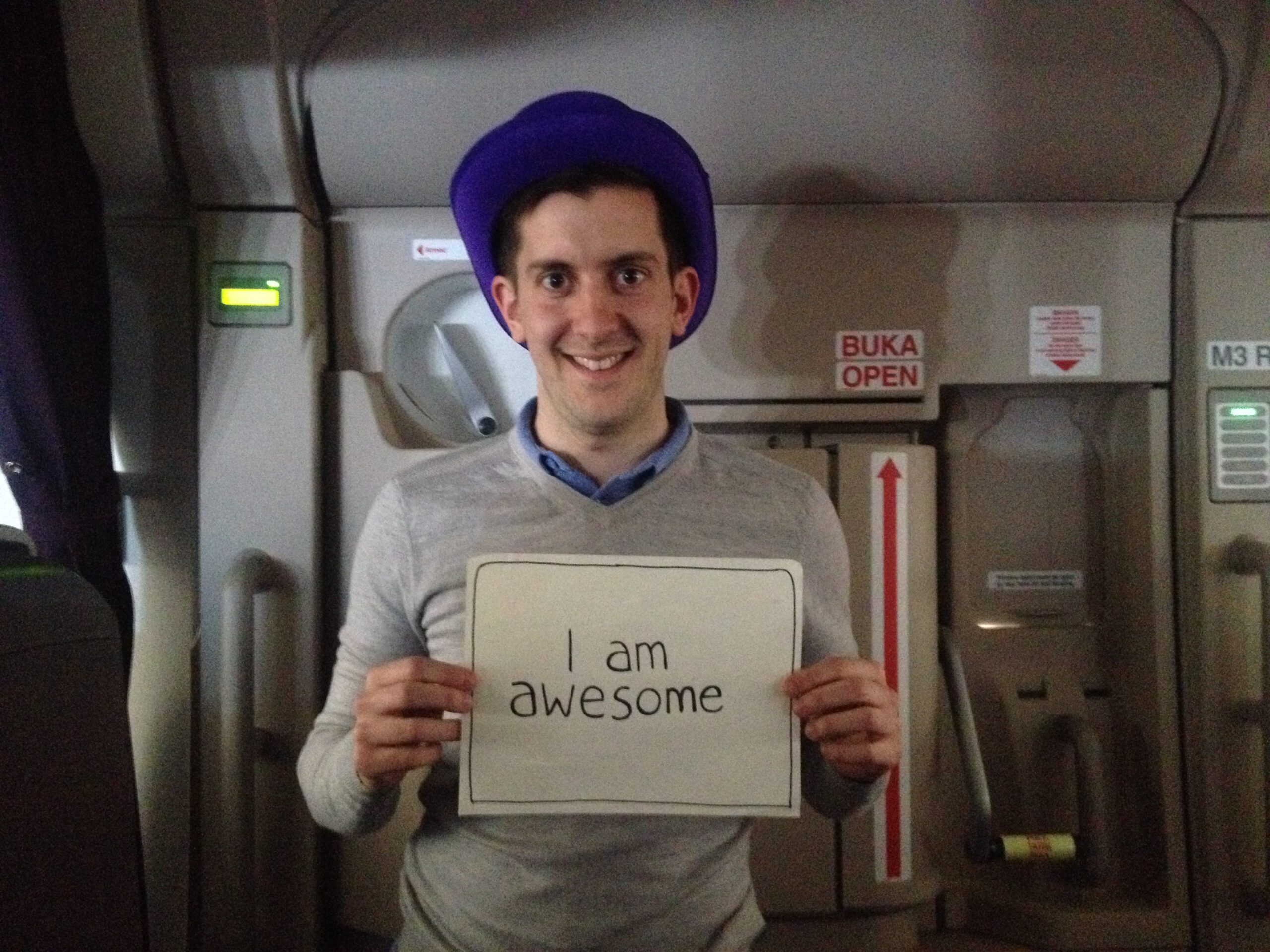 The 50 Strangers Who Taught Me About Awesomeness on a Plane